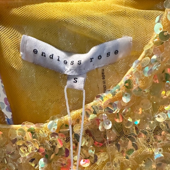 Endless Rose Sequined Long Sleeve Yellow Top NWT- Size Small - Picture 3 of 5
